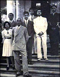 reza-shah-and-family